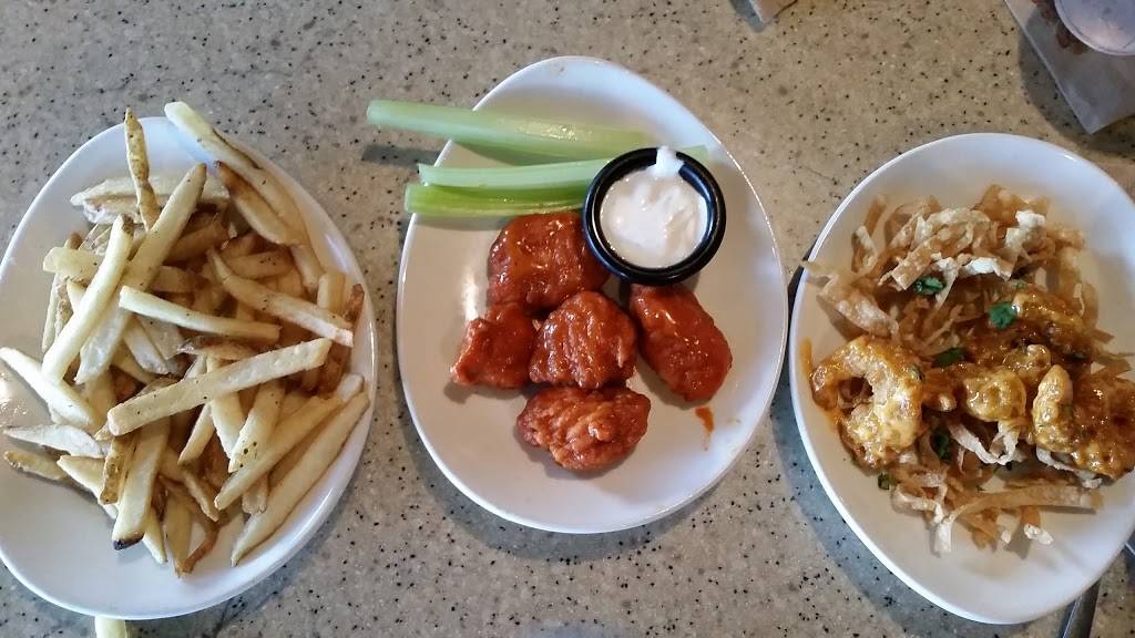 Applebees Grill + Bar | restaurant | 12740 Southwest Fwy, Stafford, TX 77477, USA | 2812651415 OR +1 281-265-1415