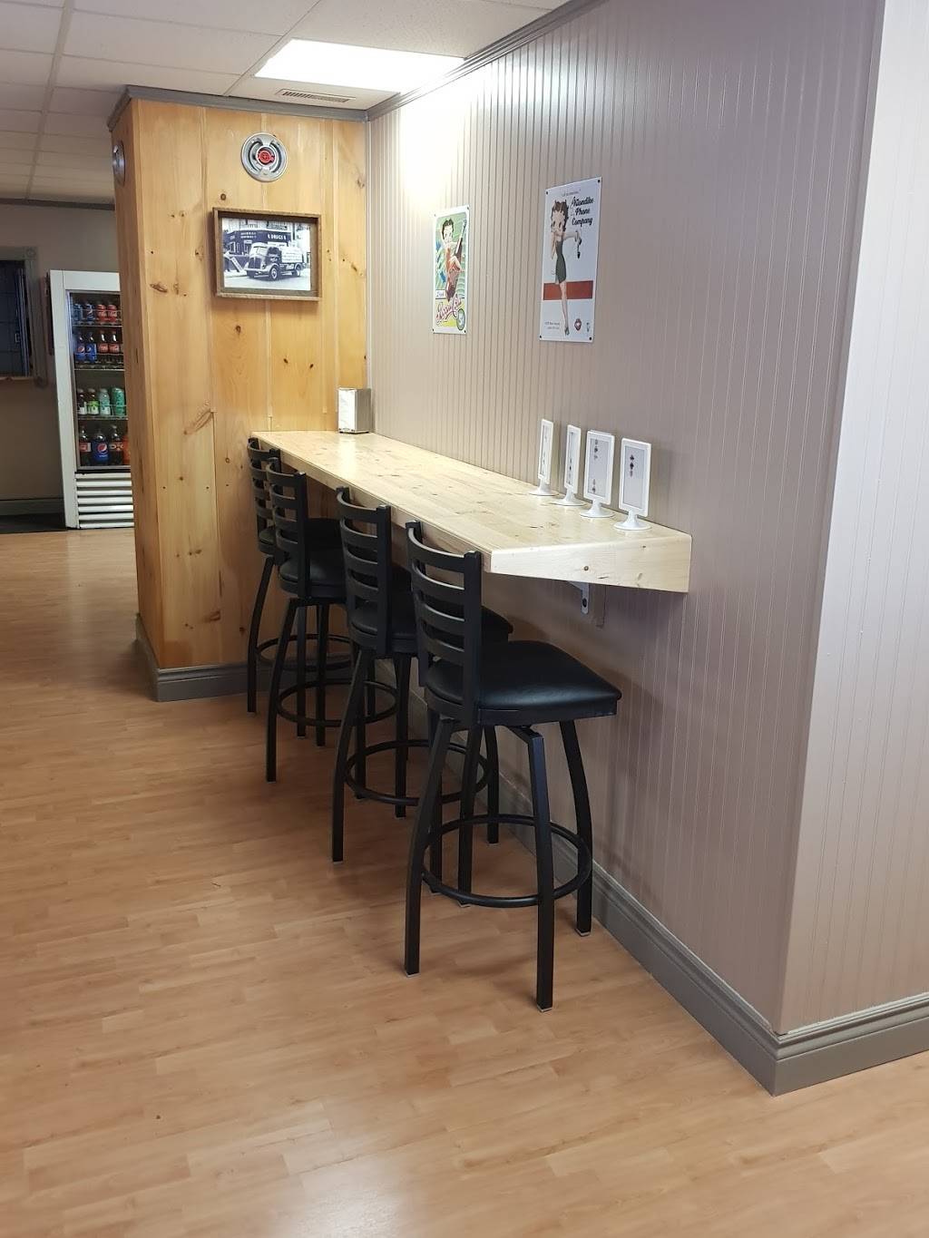 Gobles Take-out | restaurant | 855004 Gobles Rd, Princeton, ON N0J 1V0, Canada | 2262288947 OR +1 226-228-8947