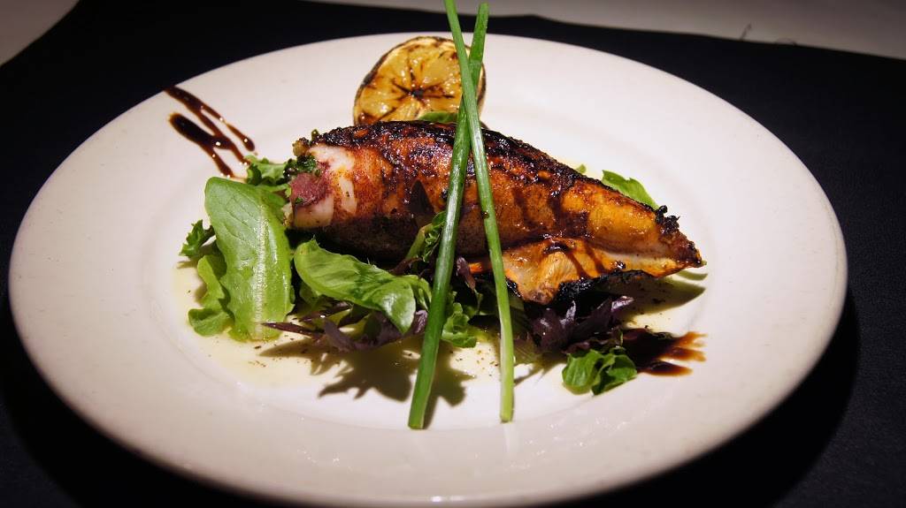 Yannis | restaurant | 2601 Navy Blvd, Glenview, IL 60026, USA | 8478329000 OR +1 847-832-9000