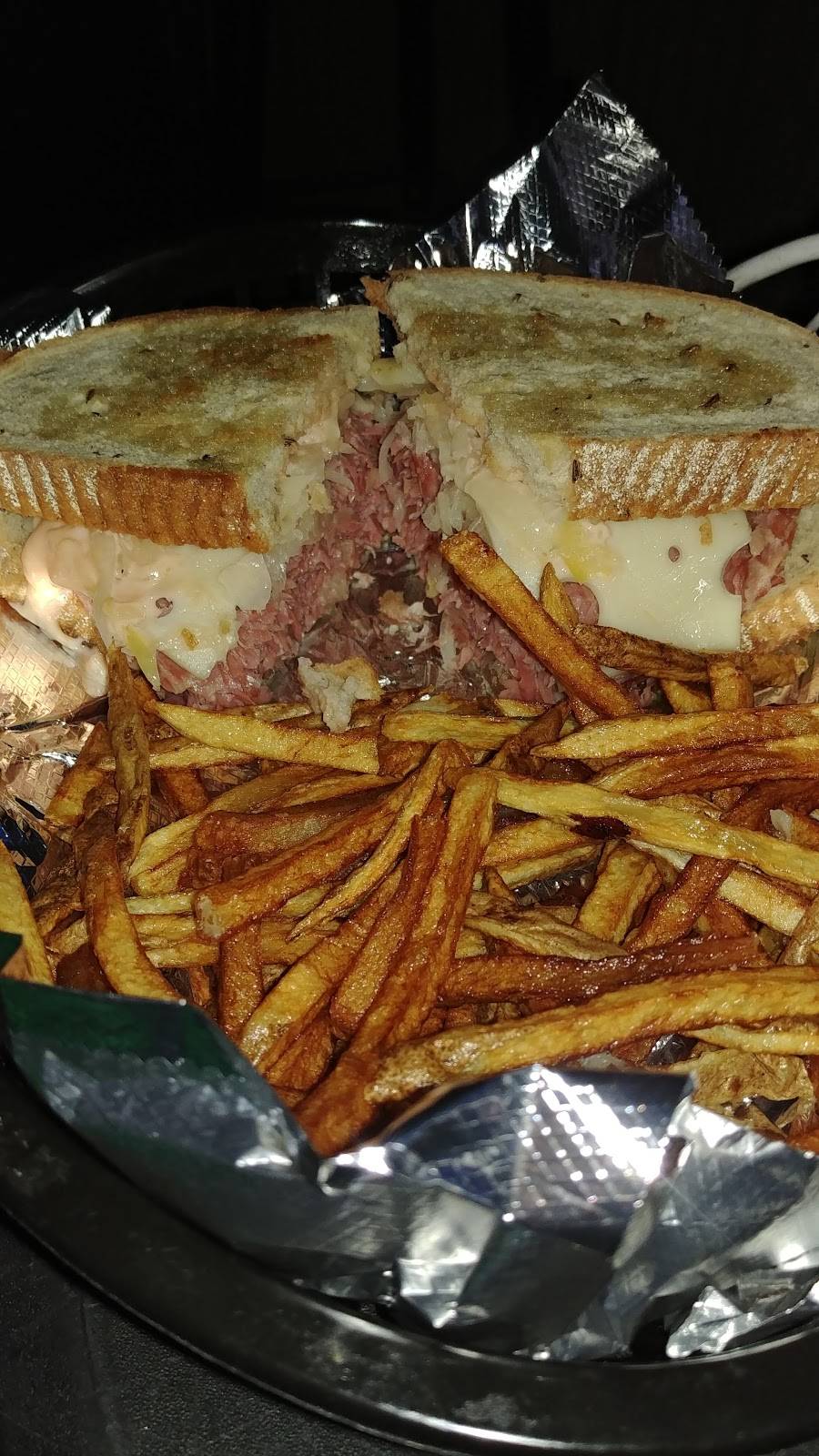 At the Office Bar & Grill | restaurant | 30511 Euclid Ave, Wickliffe, OH 44092, USA | 4409441743 OR +1 440-944-1743