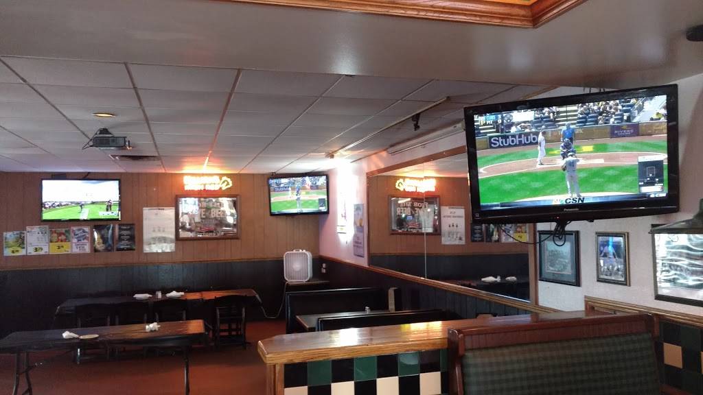 Bottoms Up Bar & Grill | restaurant | 1696 Thornton Lansing Rd, Lansing, IL 60438, USA | 7084183877 OR +1 708-418-3877