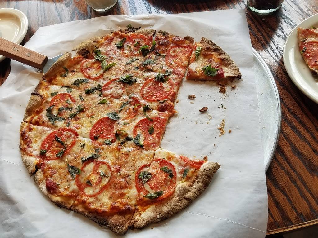 The Waterfront on Browns Lake | restaurant | 31100 Weiler Rd, Burlington, WI 53105, USA | 2627639989 OR +1 262-763-9989