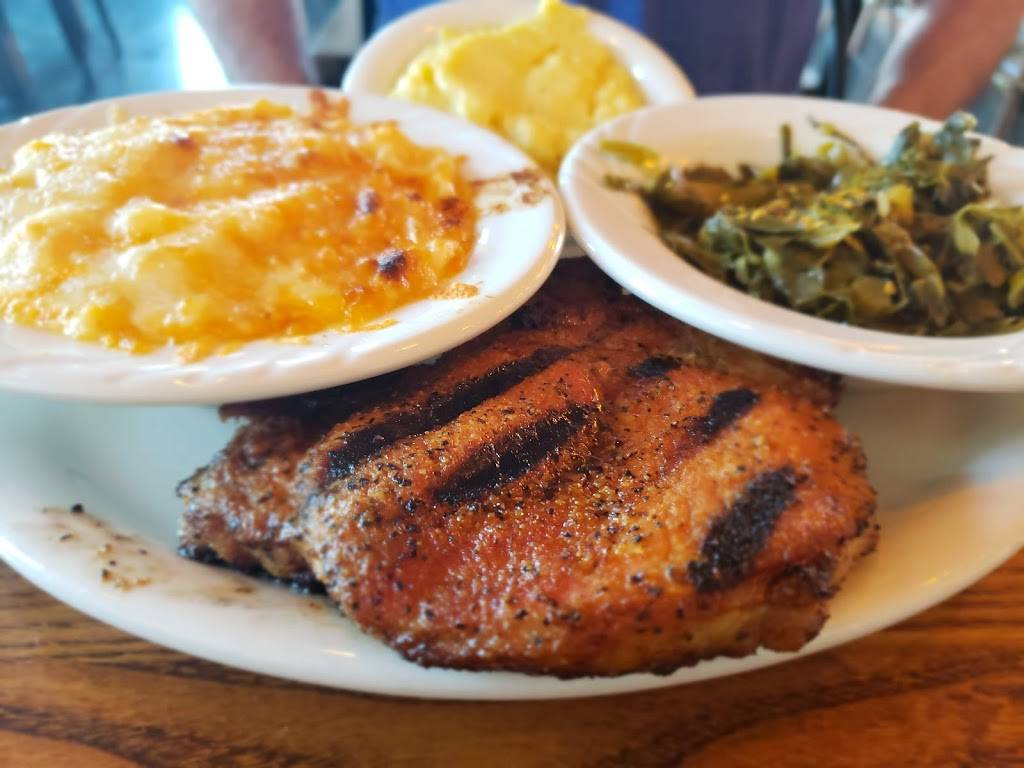 Davis Waynes | restaurant | 9454 Bradmore Ln, Ooltewah, TN 37363, USA | 4232698969 OR +1 423-269-8969