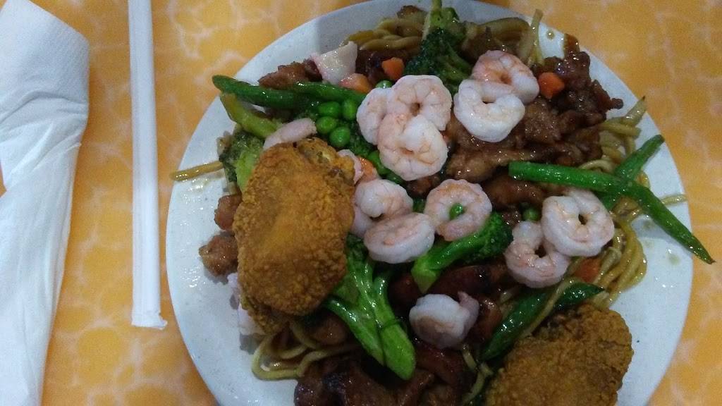 Chens Buffet | restaurant | 26051 S Tamiami Trail, Bonita Springs, FL 34134, USA | 2393900088 OR +1 239-390-0088