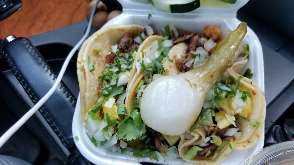 Tacos El Bronco | restaurant | 860 5th Ave, Brooklyn, NY 11232, USA | 9174055759 OR +1 917-405-5759