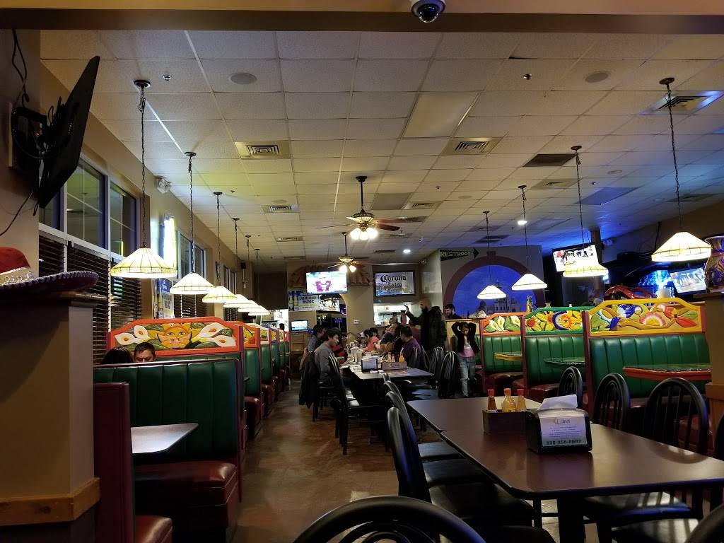 Luna Mexican Seafood Bar & Grill | restaurant | 3606 N Elm St M, Greensboro, NC 27455, USA | 3362869040 OR +1 336-286-9040