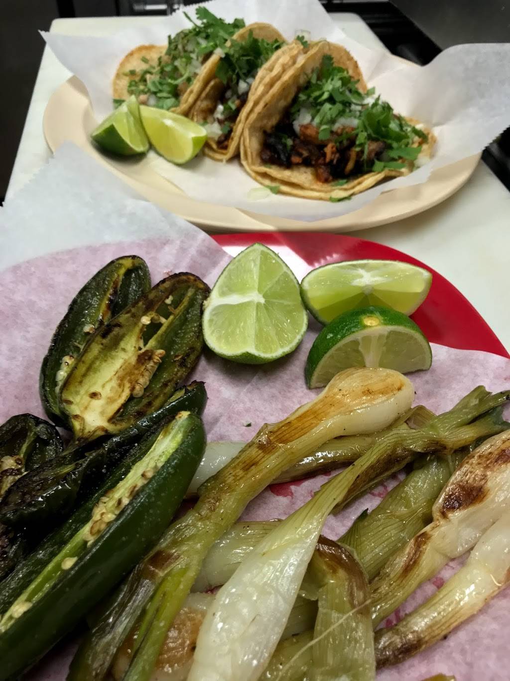 Las Picosas Mexican Grill | restaurant | 4800 W 83rd St, Burbank, IL 60459, USA | 7086347419 OR +1 708-634-7419