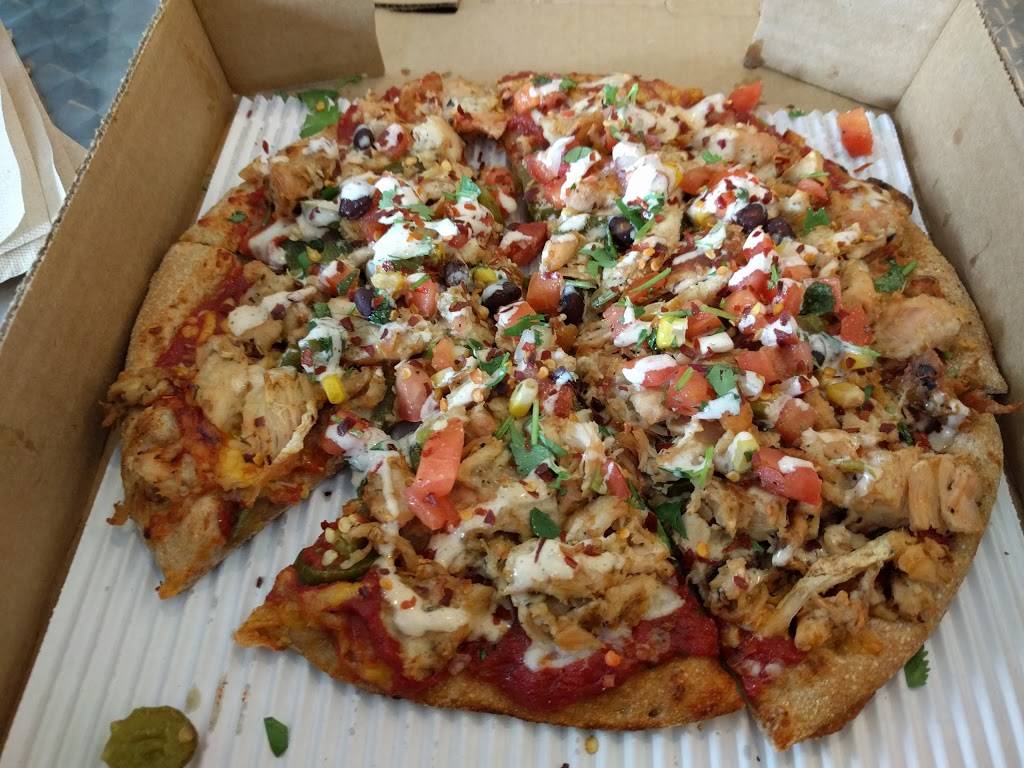 Uncle Maddios Pizza | restaurant | 101 S Tryon St #8, Charlotte, NC 28280, USA | 7047339800 OR +1 704-733-9800