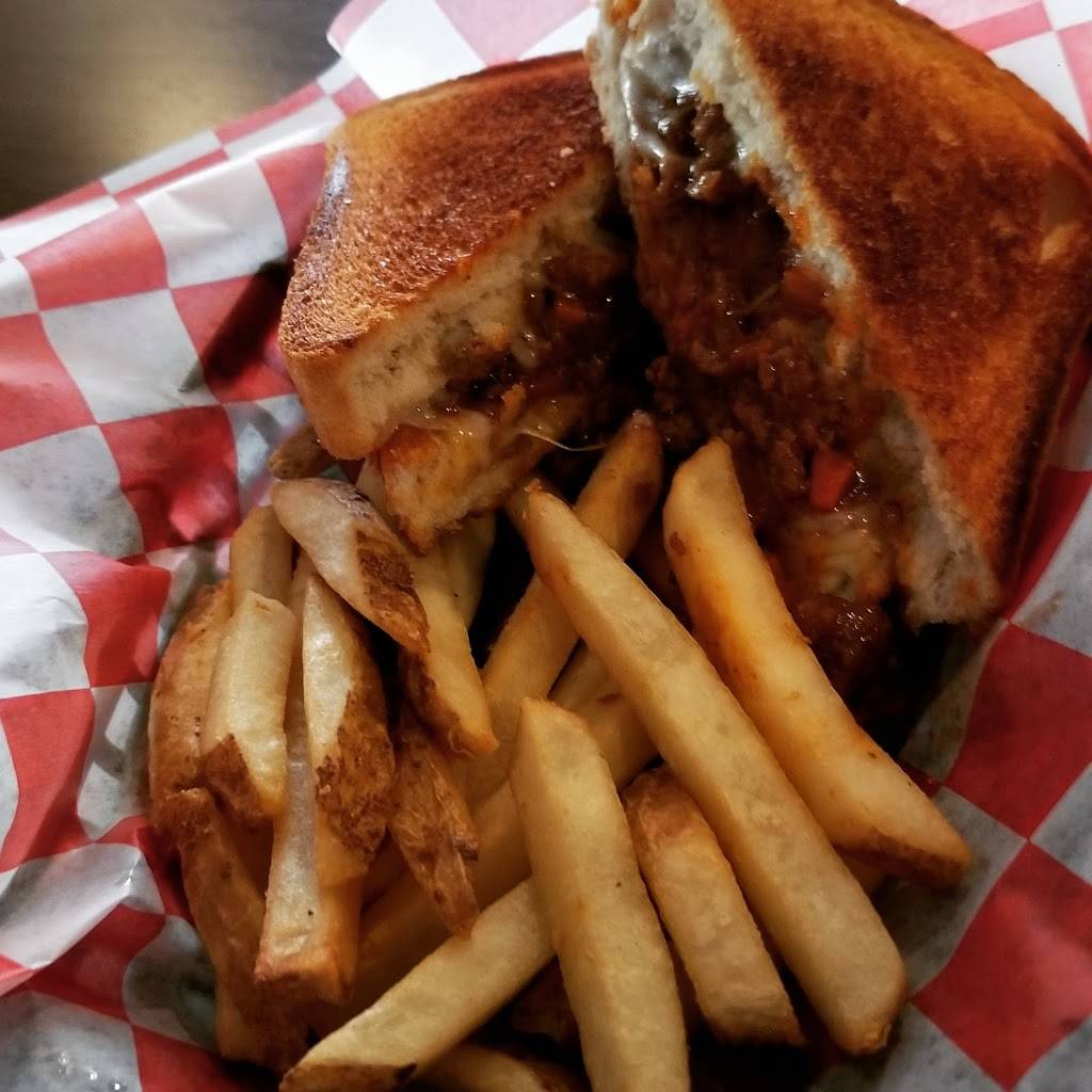 East Street Ale House | restaurant | 79 East St, North Attleborough, MA 02760, USA | 5083160750 OR +1 508-316-0750