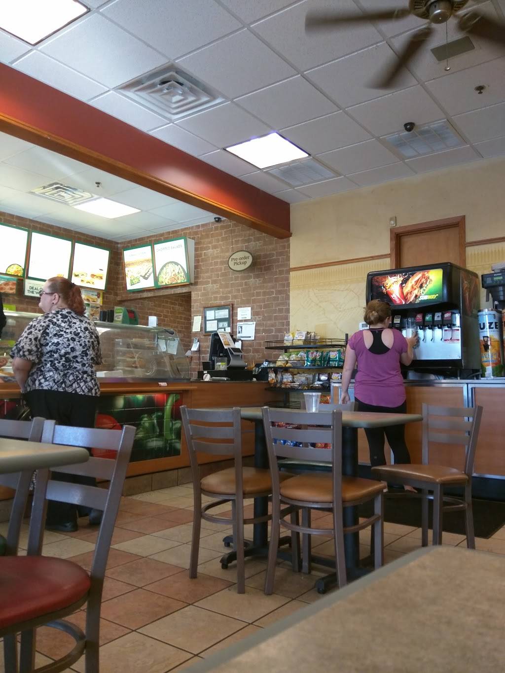 Subway | restaurant | 5419 North I H 35, Austin, TX 78723, USA | 5124679536 OR +1 512-467-9536