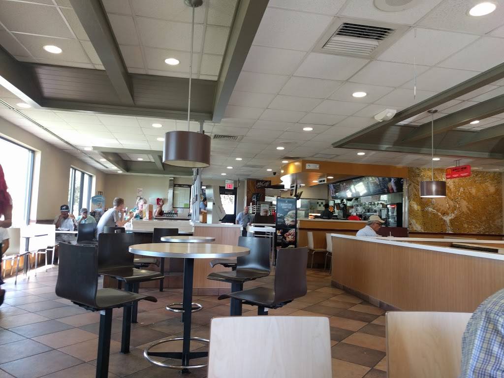 McDonalds | cafe | 250 E Robertson Blvd, Chowchilla, CA 93610, USA | 5596657305 OR +1 559-665-7305