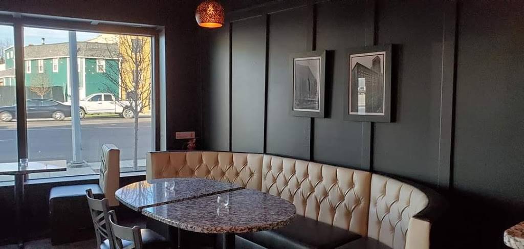 Alma Kitchen | restaurant | 15402 Mack Ave, Grosse Pointe Park, MI 48230, USA | 3137710771 OR +1 313-771-0771