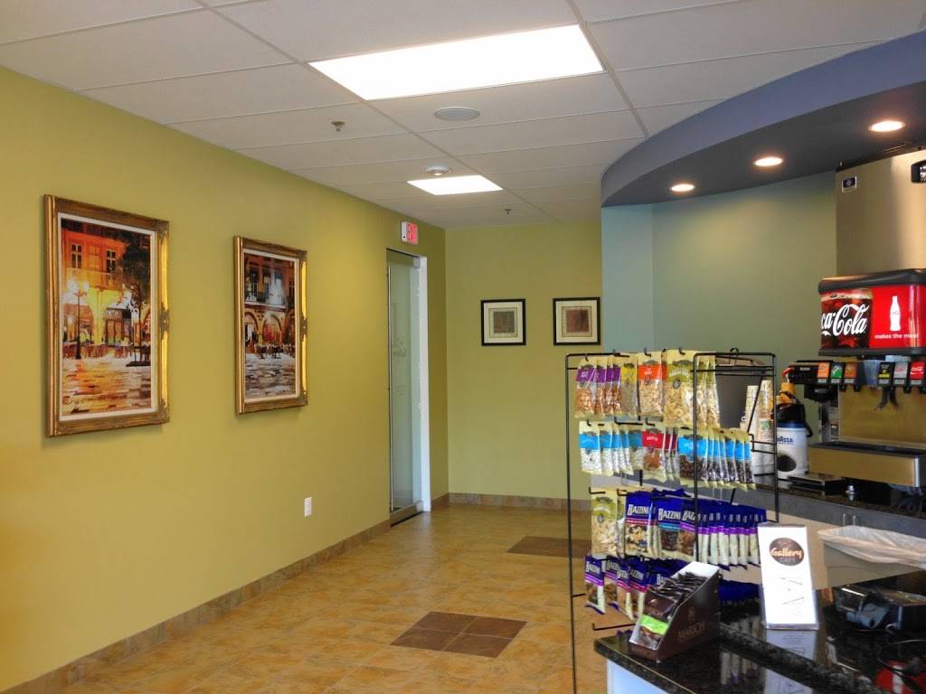 Gallery Cafe | restaurant | 15049 Conference Center Dr, Chantilly, VA 20151, USA | 5716128883 OR +1 571-612-8883