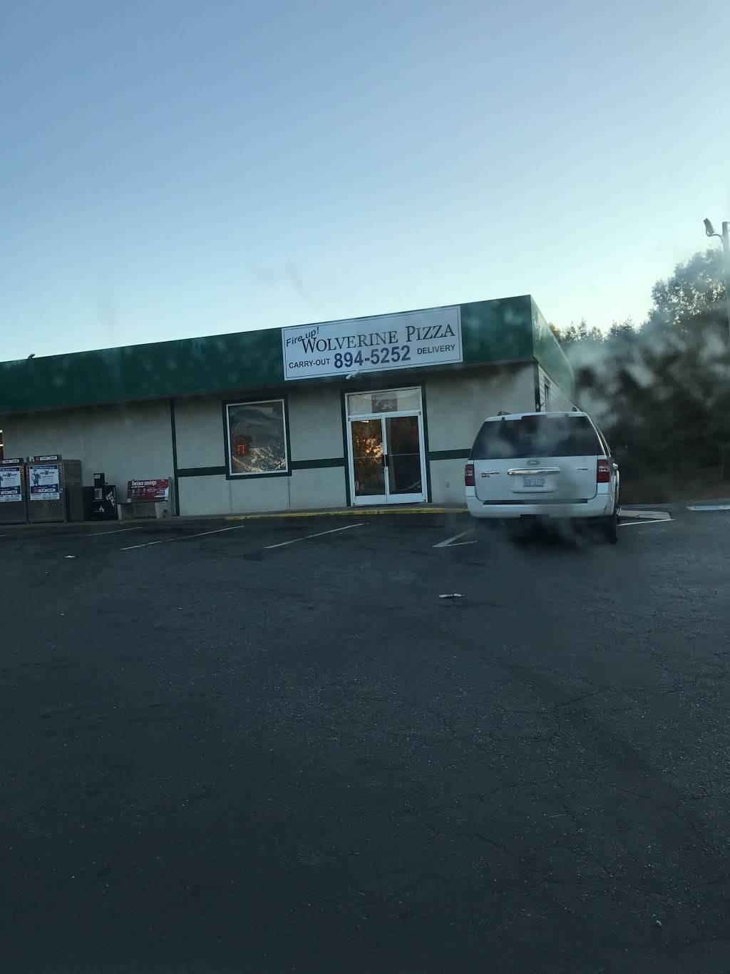 Wolverine Pizza | restaurant | 1550 NC-108, Columbus, NC 28722, USA | 8288945252 OR +1 828-894-5252