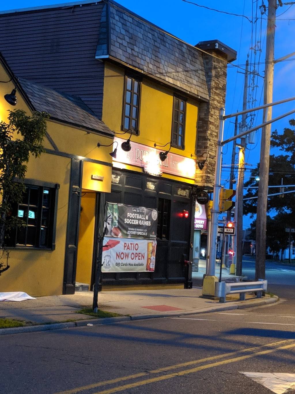 Poitin Still | restaurant | 774 Main St, Hackensack, NJ 07601, USA | 2014870660 OR +1 201-487-0660