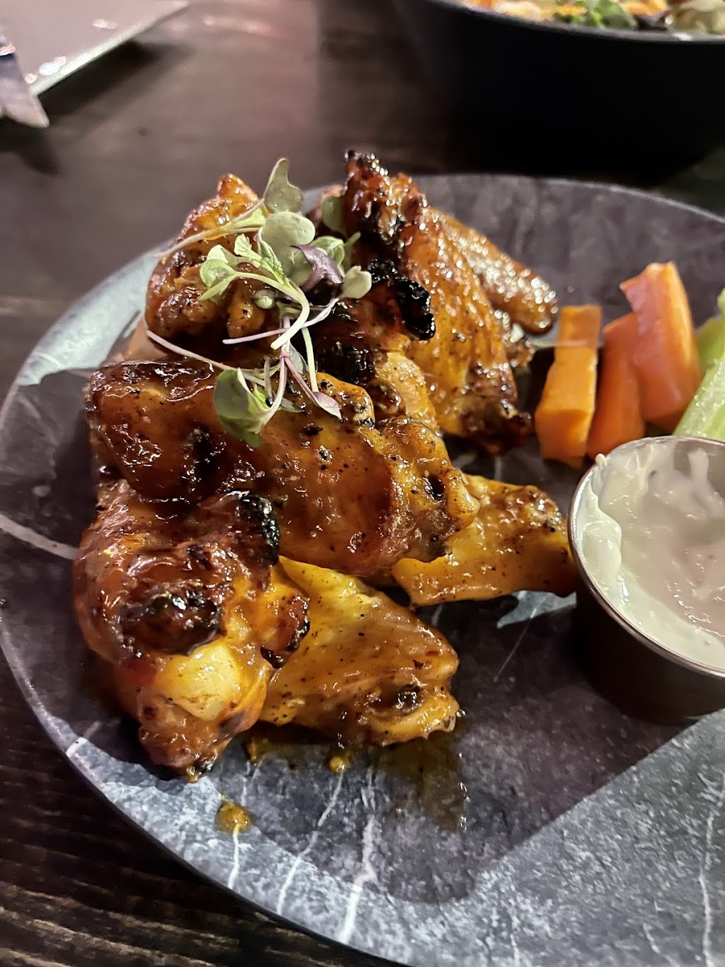 Salt + Stone | restaurant | 463 Assembly Row, Somerville, MA 02145, USA | 6177641541 OR +1 617-764-1541