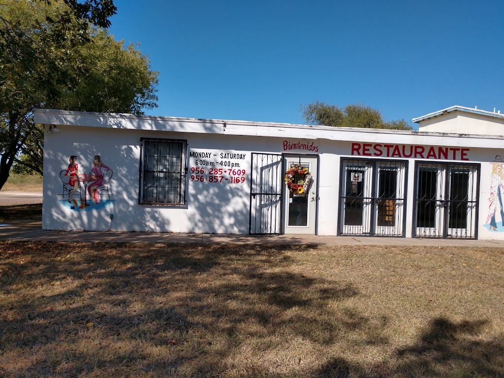 El Chalala | restaurant | 405 A F Muller Memorial Blvd, Laredo, TX 78045, USA | 9565681200 OR +1 956-568-1200