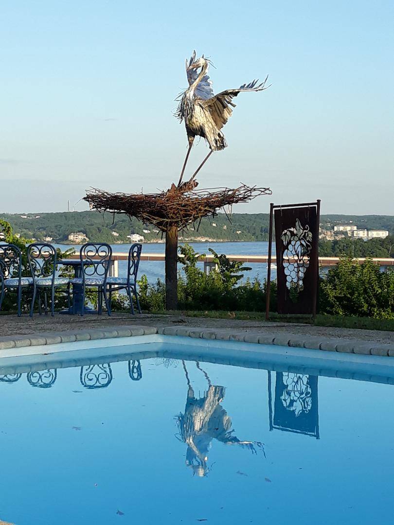 The Blue Heron Restaurant | restaurant | 180 Blue Heron Hill Ln, Lake Ozark, MO 65049, USA | 5733654646 OR +1 573-365-4646