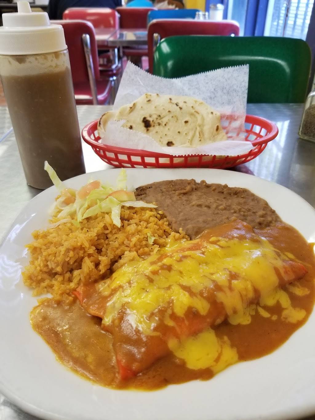 Little Taco Factory | restaurant | 1510 McCullough Ave, San Antonio, TX 78212, USA | 2102275657 OR +1 210-227-5657