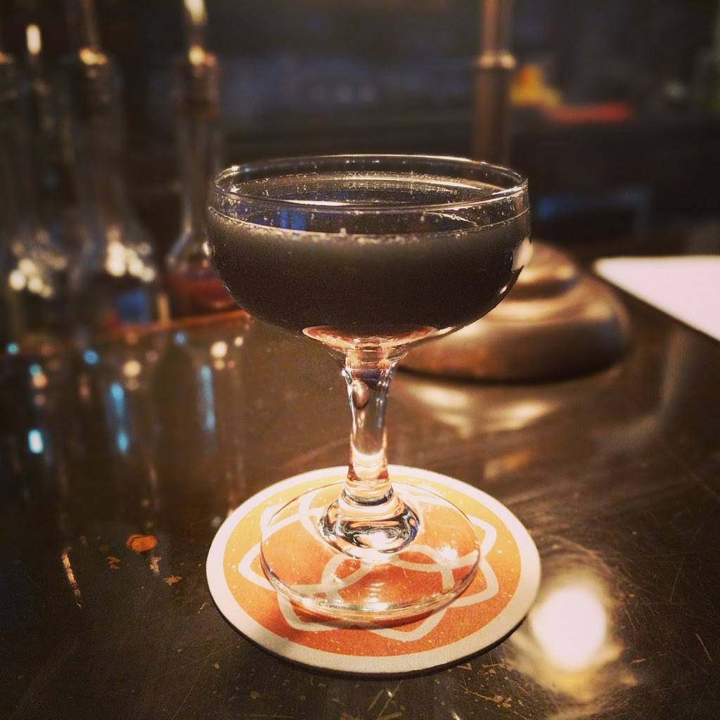 Brimmer & Heeltap | restaurant | 425 NW Market St, Seattle, WA 98107, USA | 2064202534 OR +1 206-420-2534