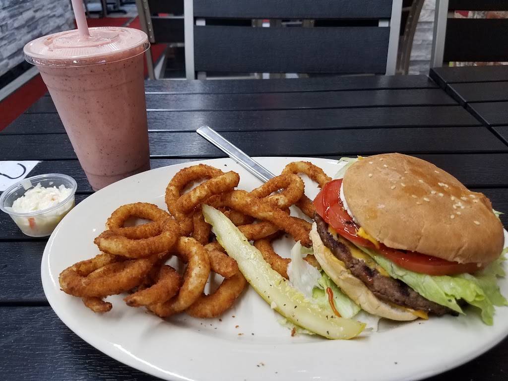 Madison Cafe | restaurant | 126 E Burnside Ave, Bronx, NY 10453, USA | 7189933636 OR +1 718-993-3636