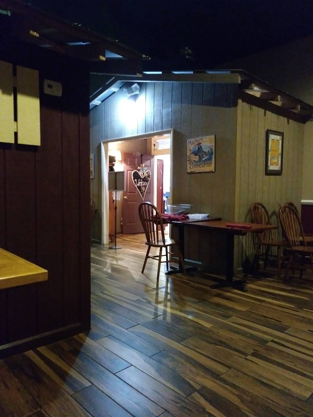 Bestfood Cafeteria | restaurant | 220 E 11th St, Siler City, NC 27344, USA | 9197422475 OR +1 919-742-2475