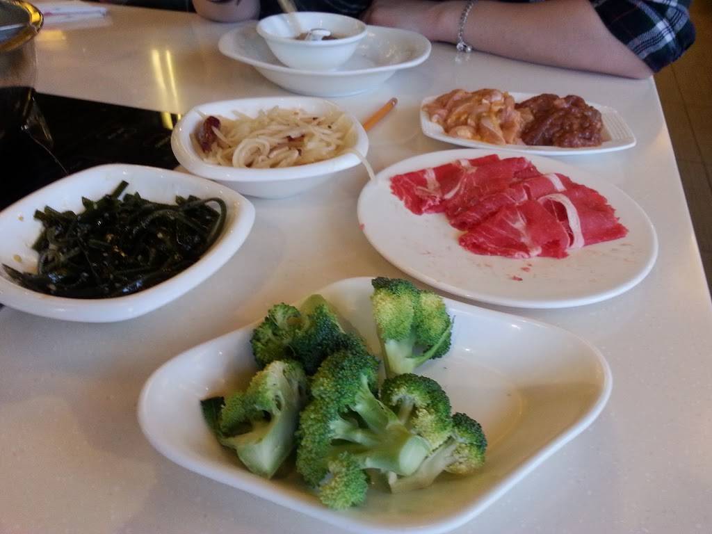 Happy Lamb Hot Pot, Mississauga 快乐小羊 | restaurant | 1100 Burnhamthorpe Rd W #17, Mississauga, ON L5C 4E9, Canada | 9052327775 OR +1 905-232-7775