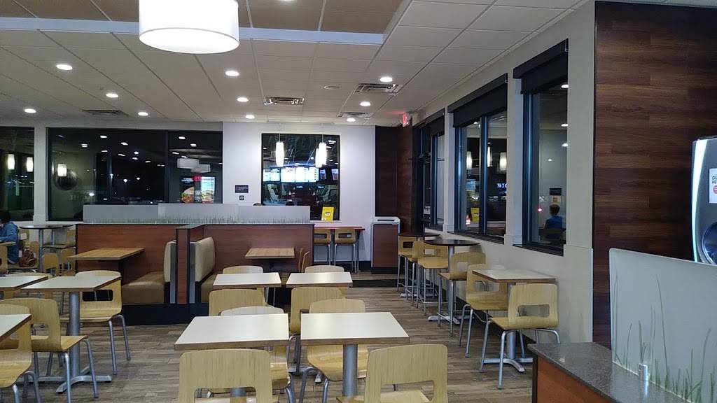 Wendys | restaurant | 11505 NE Fourth Plain Blvd, Vancouver, WA 98662, USA | 3602602766 OR +1 360-260-2766