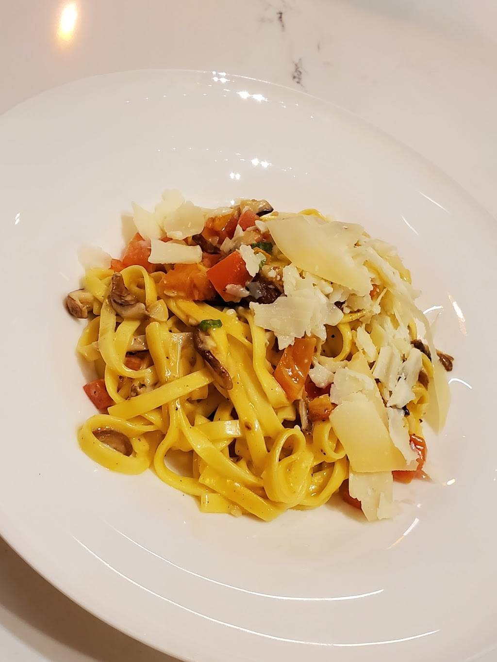 La Picante | restaurant | 100 N Water St Suite 350, Norwalk, CT 06854, USA | 4752839377 OR +1 475-283-9377