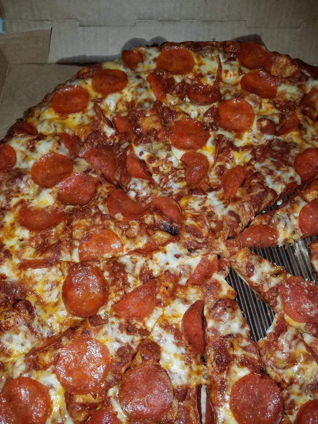 Round Table Pizza | meal delivery | 1743 Willow Pass Rd, Concord, CA 94520, USA | 9256898900 OR +1 925-689-8900