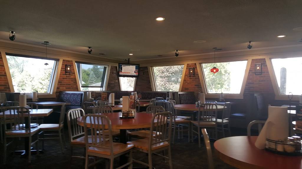 Pizza Hut | restaurant | 55215 M 51 N, Dowagiac, MI 49047, USA | 2697829888 OR +1 269-782-9888