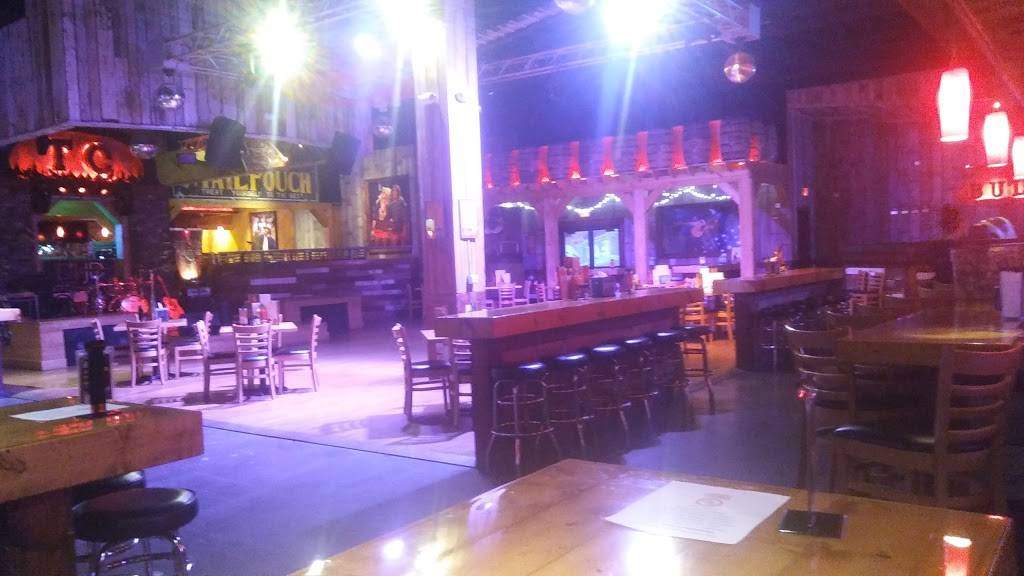 WannaBs Karaoke Bar | night club | 5660 W Saginaw Hwy, Lansing, MI 48917, USA | 5173237320 OR +1 517-323-7320