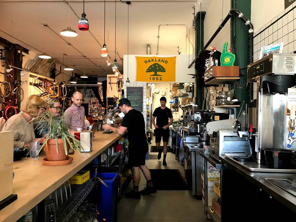 Luckyduck Bicycle Cafe | cafe | 302 12th St, Oakland, CA 94607, USA | 5108911830 OR +1 510-891-1830