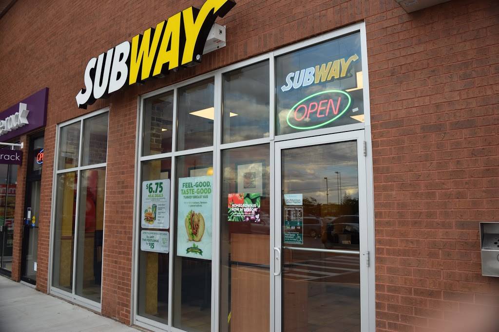 Subway | meal takeaway | Merivale Mall, 1642 Merivale Rd Unit 60, Nepean, ON K2G 4A1, Canada | 6132253349 OR +1 613-225-3349