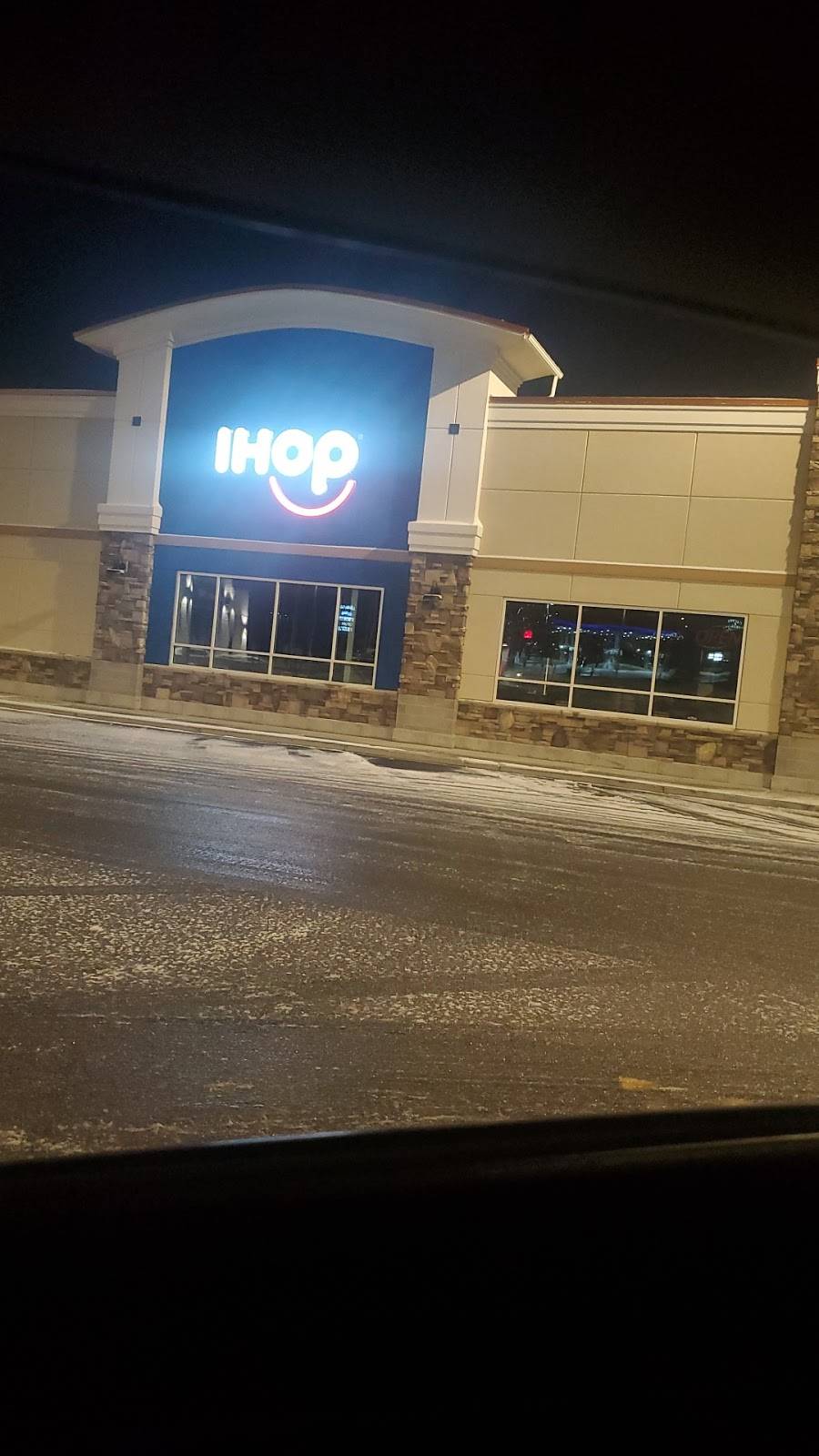 IHOP | restaurant | 1194 Draper Pkwy, Draper, UT 84020, USA | 8015481566 OR +1 801-548-1566