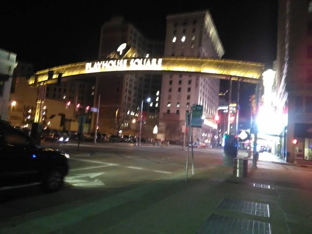 Subway | restaurant | 1800 Euclid Ave, Cleveland, OH 44115, USA | 2166871017 OR +1 216-687-1017