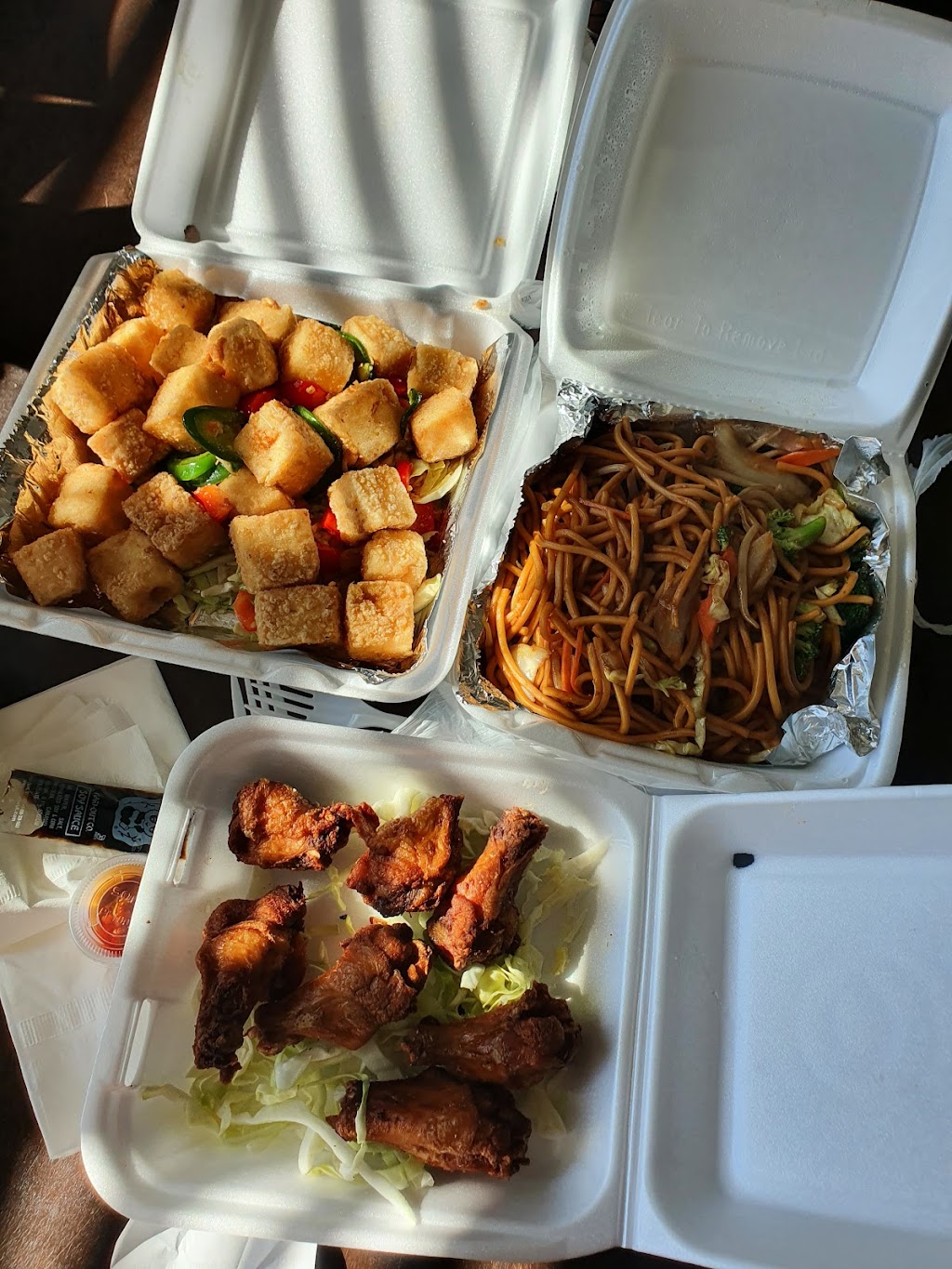 Royal Wok Chinese Restaurant | restaurant | 1868 N Tustin St, Orange, CA 92865, USA | 7149419882 OR +1 714-941-9882