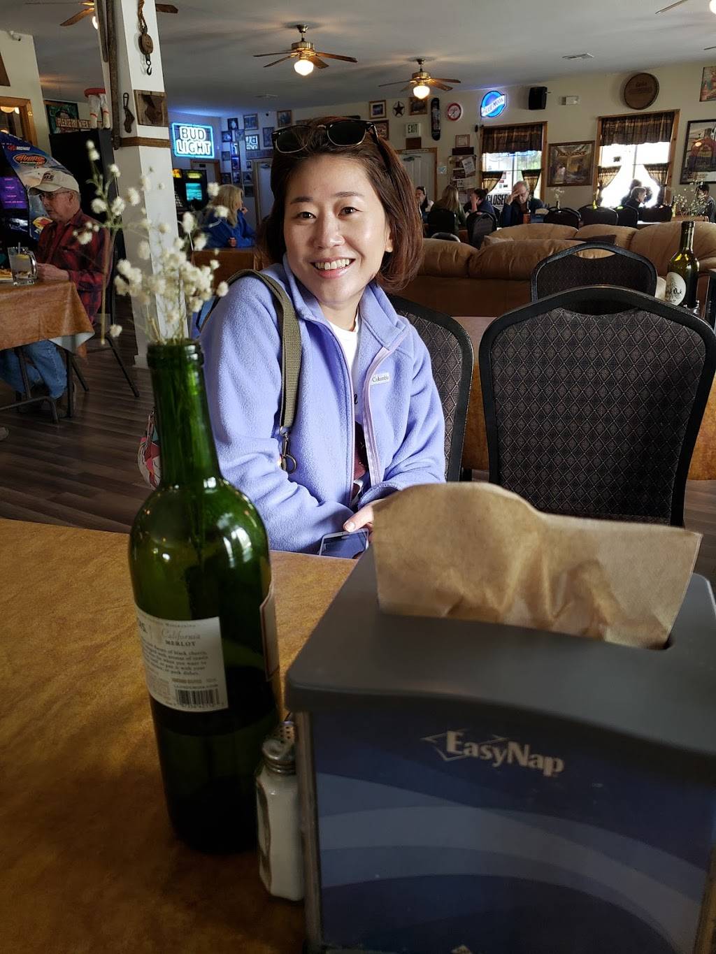 Hitching Post | restaurant | 42592 CA-49, Ahwahnee, CA 93601, USA | 5596837917 OR +1 559-683-7917