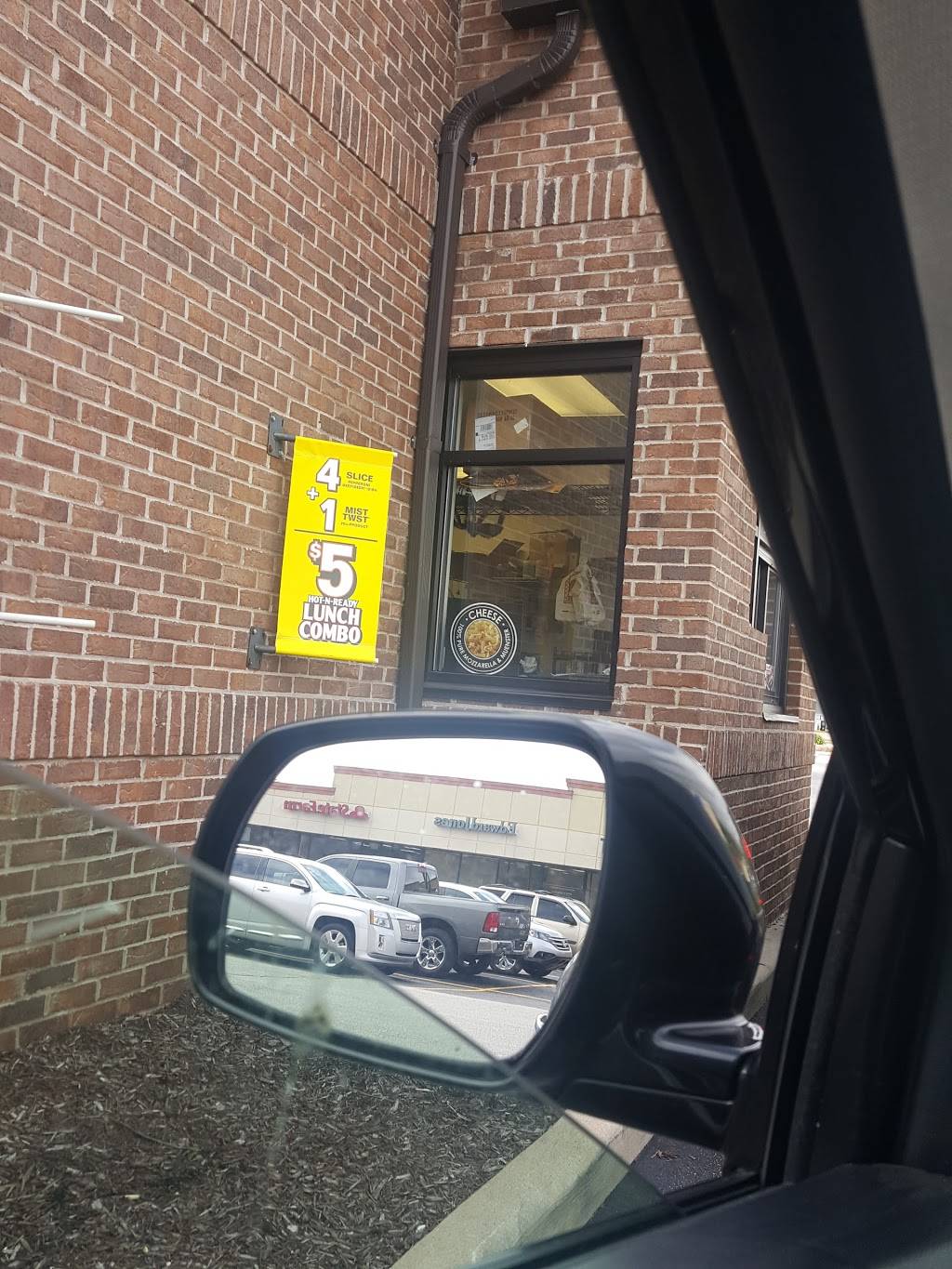 Little Caesars Pizza | meal takeaway | 524 Indian Boundary Rd, Chesterton, IN 46304, USA | 2199264242 OR +1 219-926-4242