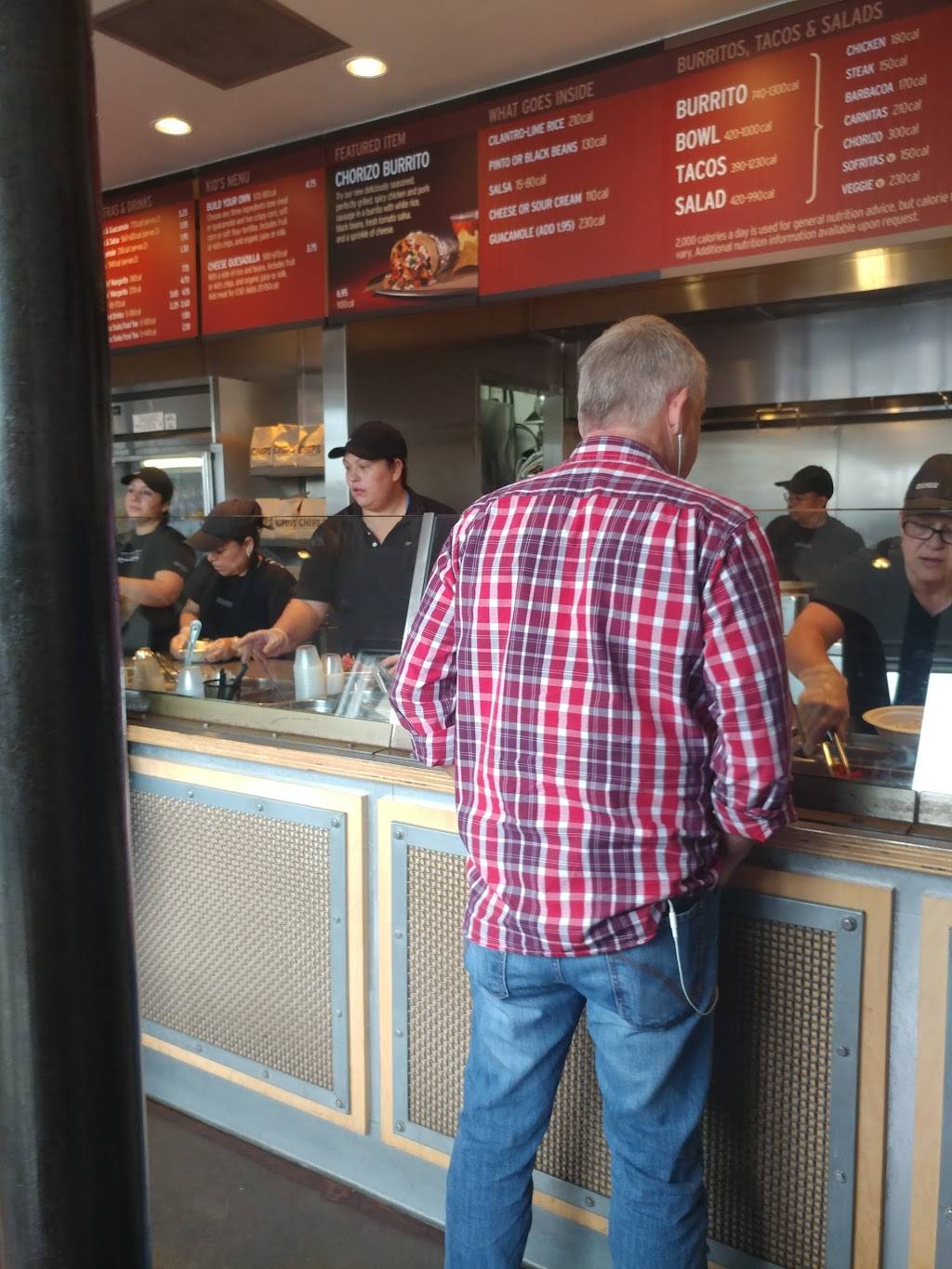 Chipotle Mexican Grill | restaurant | 2605 S Stemmons Fwy, Lewisville, TX 75067, USA | 9723153694 OR +1 972-315-3694