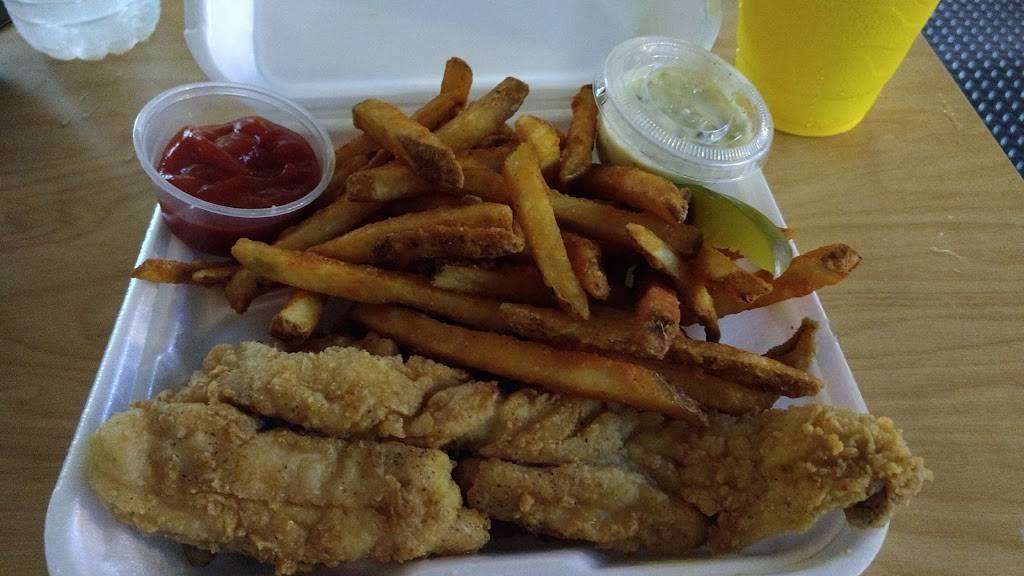 Island Breeze | restaurant | 2225 Mosquito Beach Rd, Charleston, SC 29412, USA | 8437951645 OR +1 843-795-1645