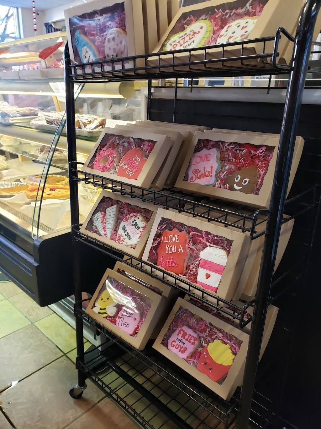 The Pie Haus | restaurant | 46 W High St, Carlisle, PA 17013, USA | 7174046939 OR +1 717-404-6939