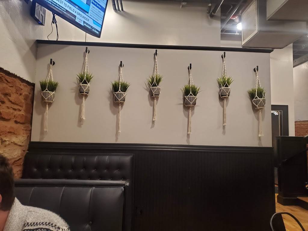 Meating Place | restaurant | 121 E Main St, Norman, OK 73069, USA | 4058577431 OR +1 405-857-7431