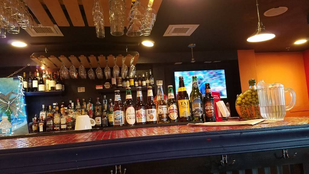 TAJ Palace Indian Cuisine | restaurant | 251 W Lee Hwy suite 157, Warrenton, VA 20186, USA | 5403498833 OR +1 540-349-8833