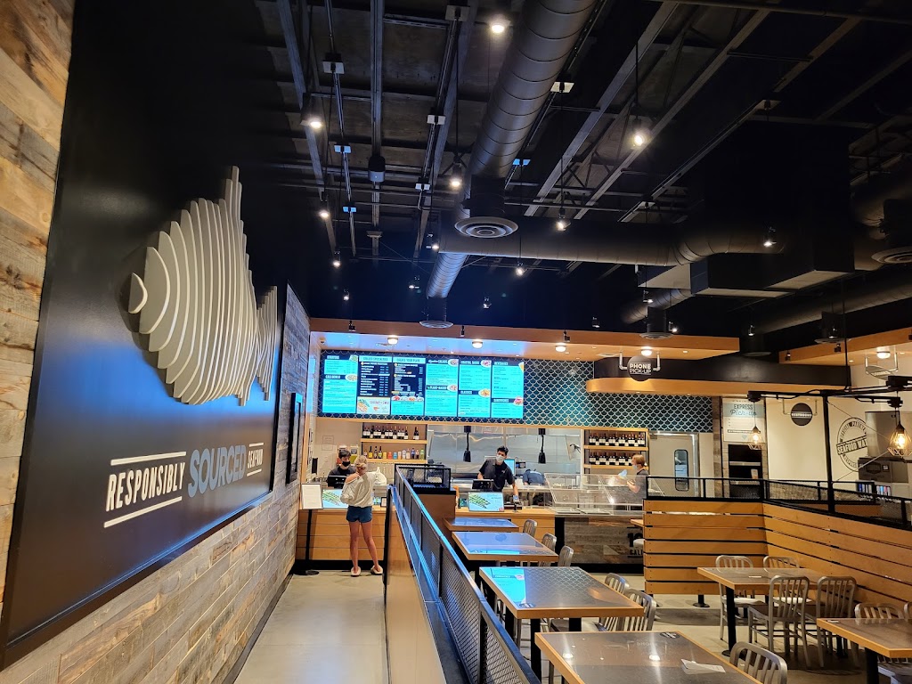 California Fish Grill | restaurant | 401 N Moorpark Rd Suite C, Thousand Oaks, CA 91360, USA | 8055107877 OR +1 805-510-7877