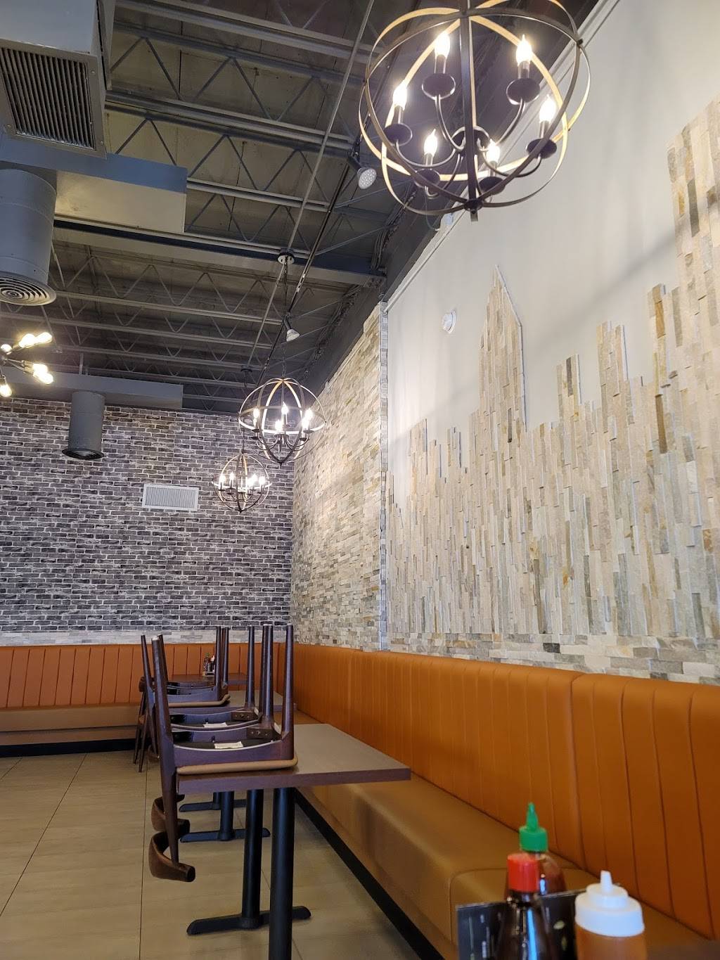 Pho Top Restaurant | restaurant | 25-25 Parsons Blvd, Queens, NY 11354, USA | 3475060119 OR +1 347-506-0119