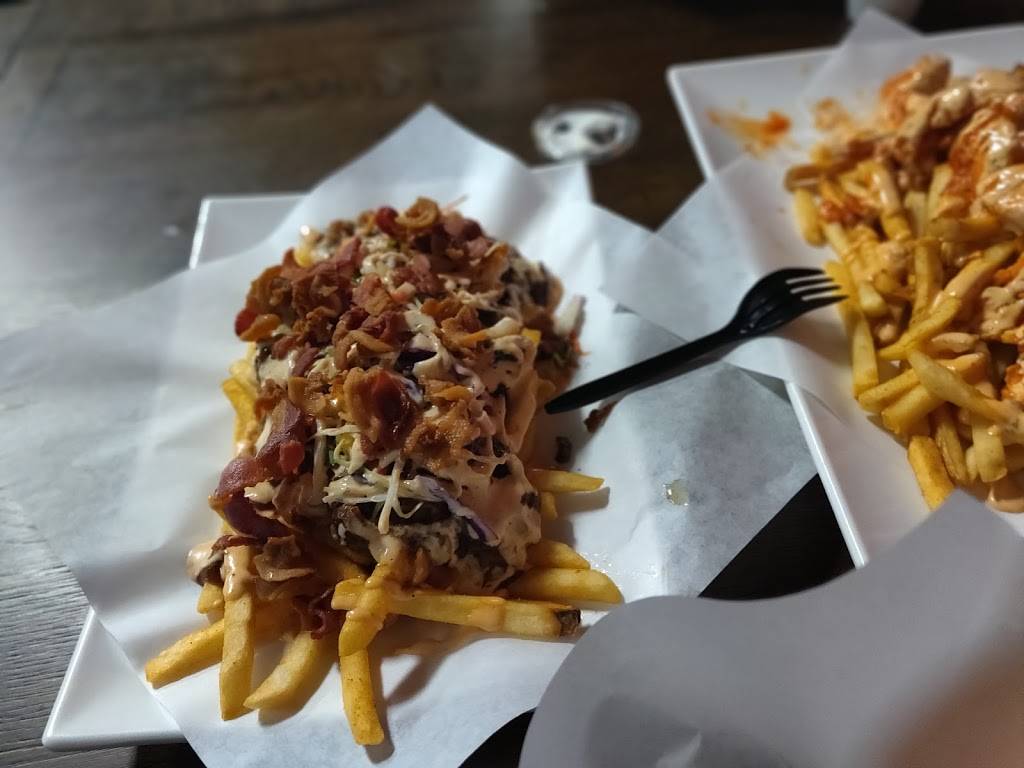 Legends Wings | restaurant | 2527 E Plaza Blvd, National City, CA 91950, USA | 6195121037 OR +1 619-512-1037