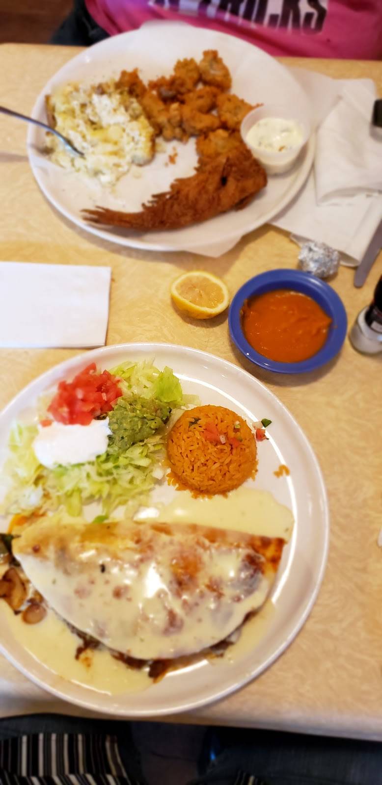 Puerto Nuevo Fresh Mex & Seafood Restaurant | restaurant | US-19E, Roan Mountain, TN 37687, USA | 4234811412 OR +1 423-481-1412