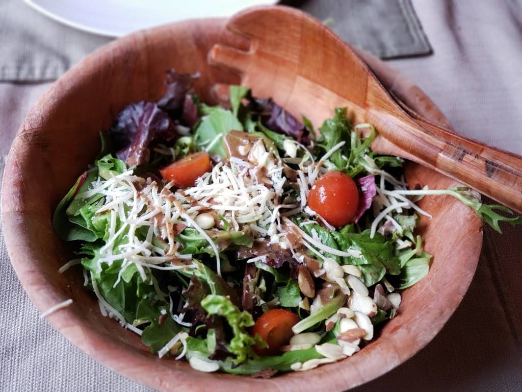 Deer Harbor Inn Restaurant | restaurant | 75 Inn Ln, Eastsound, WA 98245, USA | 3603761040 OR +1 360-376-1040