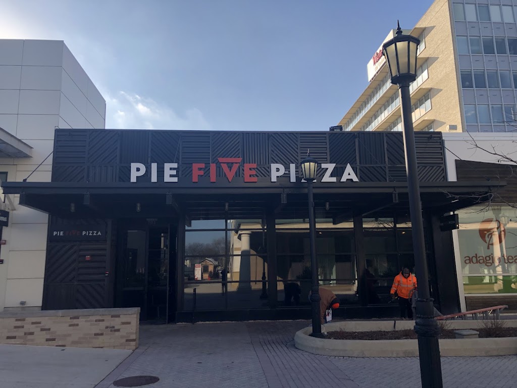 Pie Five Pizza | meal takeaway | 4999 Old Orchard Shopping Center F10, Skokie, IL 60077, United States | 8474107370 OR +1 847-410-7370
